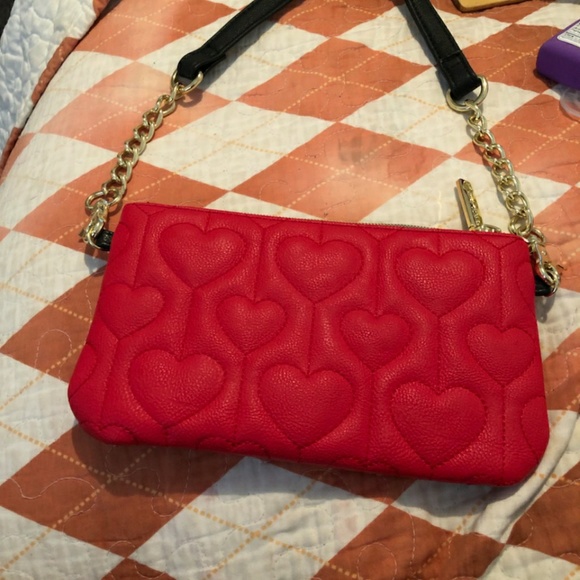 Purses - Picture 4 of 8